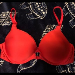 Victoria’s Secret push-up bra